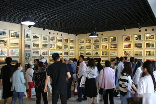 崇信县文化馆开展公益剪纸培训活动 传承指尖技艺，共筑文化之梦