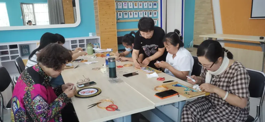 巧手织就创业梦——2024年京蒙协作妇女技能提升培训在玉泉区开班